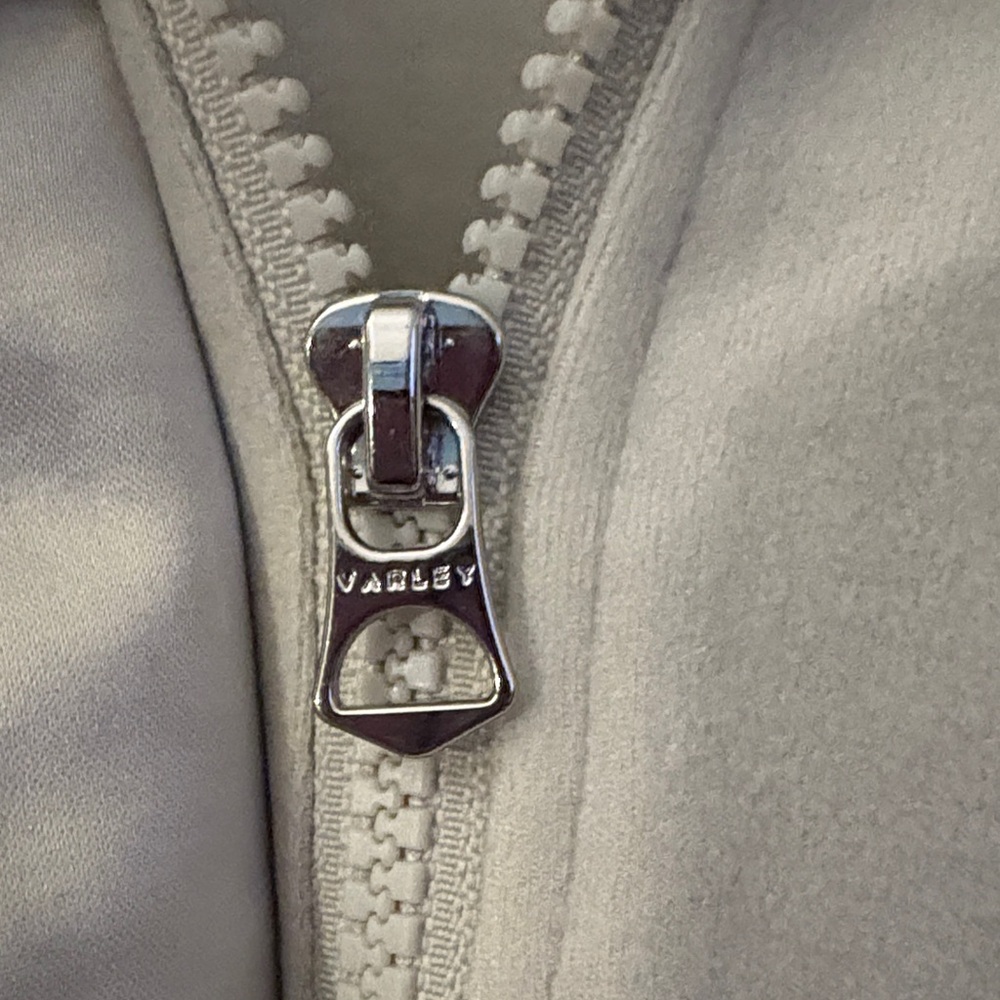 Varley Roeder Half Zip Midlayer - Picture 8 of 10